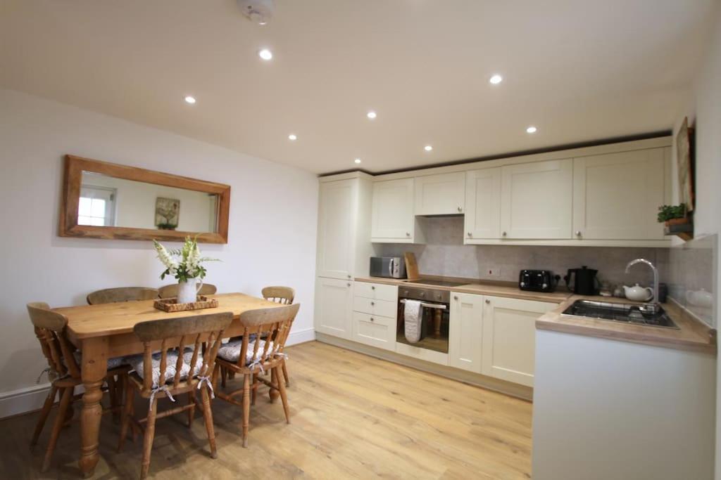 Owl Cottage - Cosy Cotswolds Stone Escape, Dog Friendly Wyck Rissington Exterior foto