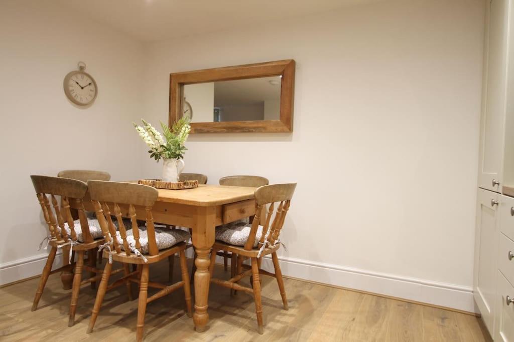 Owl Cottage - Cosy Cotswolds Stone Escape, Dog Friendly Wyck Rissington Exterior foto